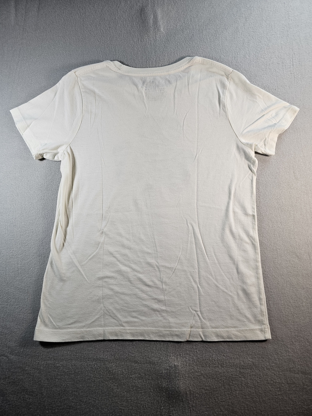 Fifth Sun White Tee with Green Leopard Shamrock Super Soft Size L - Picture 4 of 4